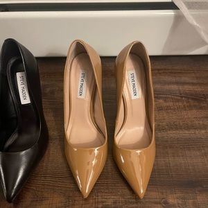 Steve Madden Camel Patent Vala Heels